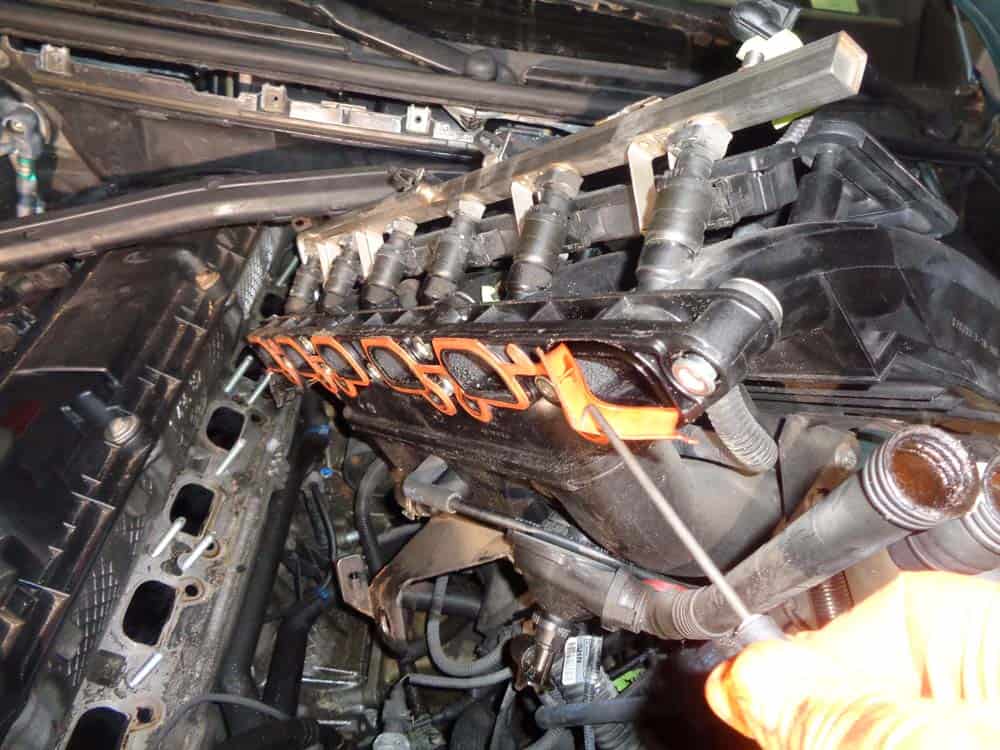 See B3411 in engine